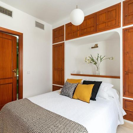 Vr Excelente Ubicacion Luminoso Apt Para Parejas Seville Exterior photo