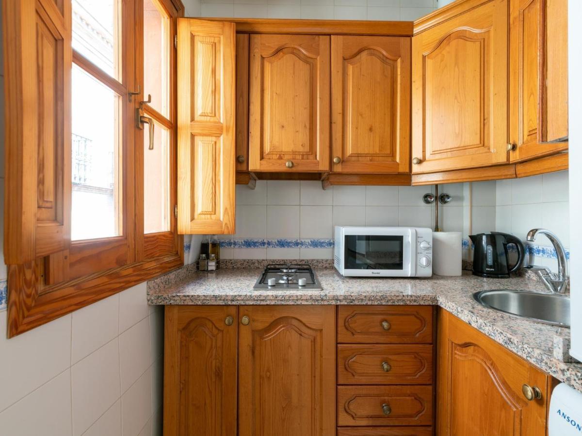 Vr Excelente Ubicacion Luminoso Apt Para Parejas Seville Exterior photo